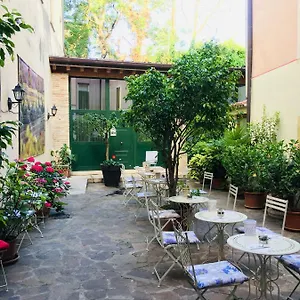 Boutique Scalzi - Adults Only ** Verona